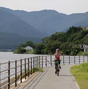 Scenic cycling besides Lake Kamo on Sado Island