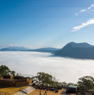 Thumbnail for Sea of clouds from Lake Mashu No.1 observatory